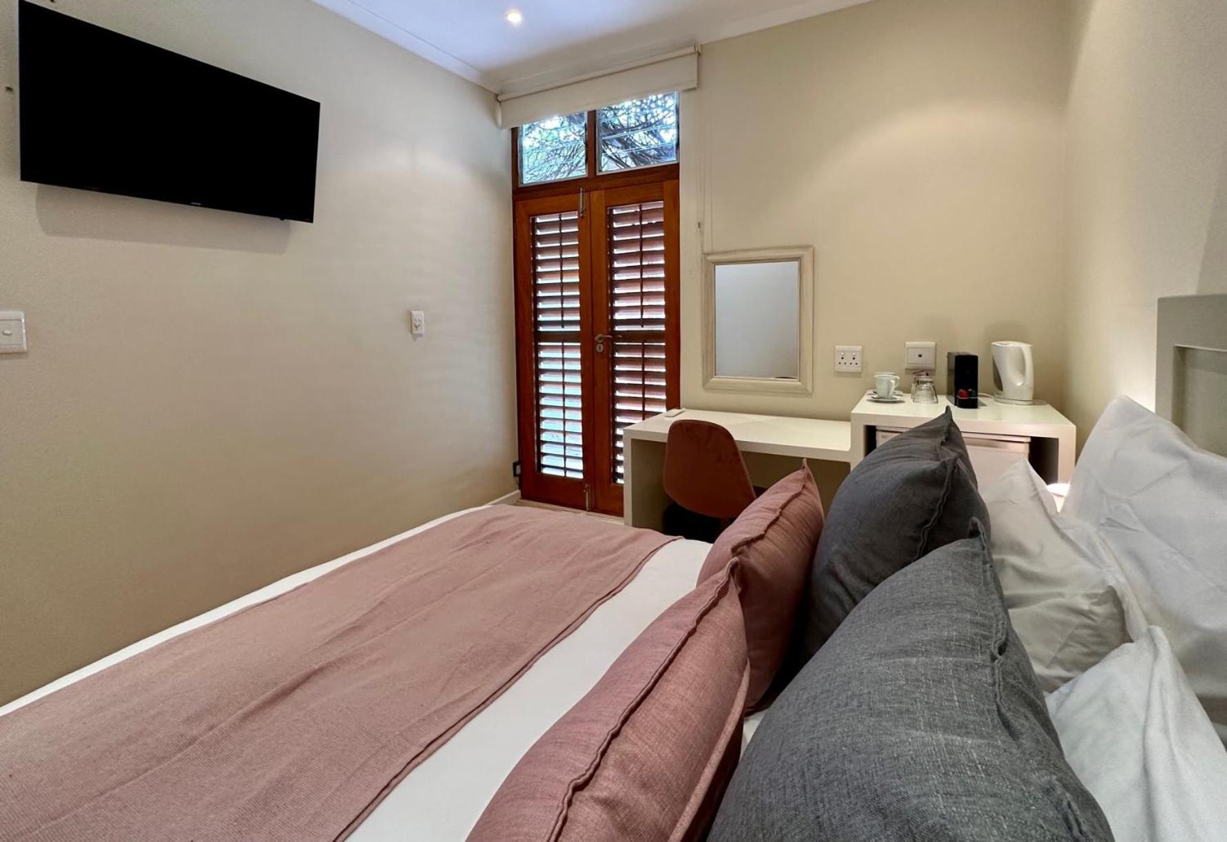 Loloho Lodge - 24H Solar Power Cape Town Ngoại thất bức ảnh