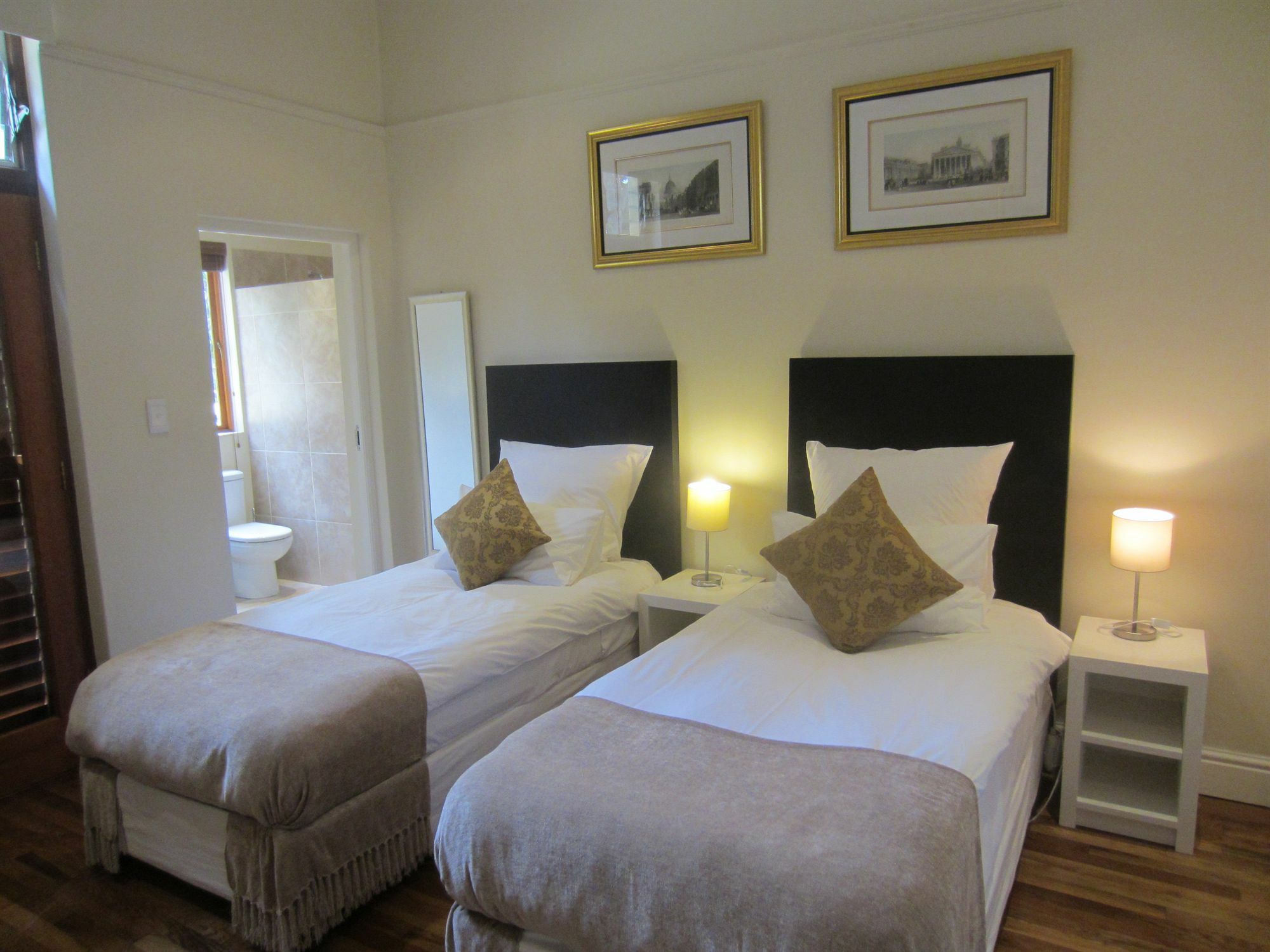 Loloho Lodge - 24H Solar Power Cape Town Ngoại thất bức ảnh
